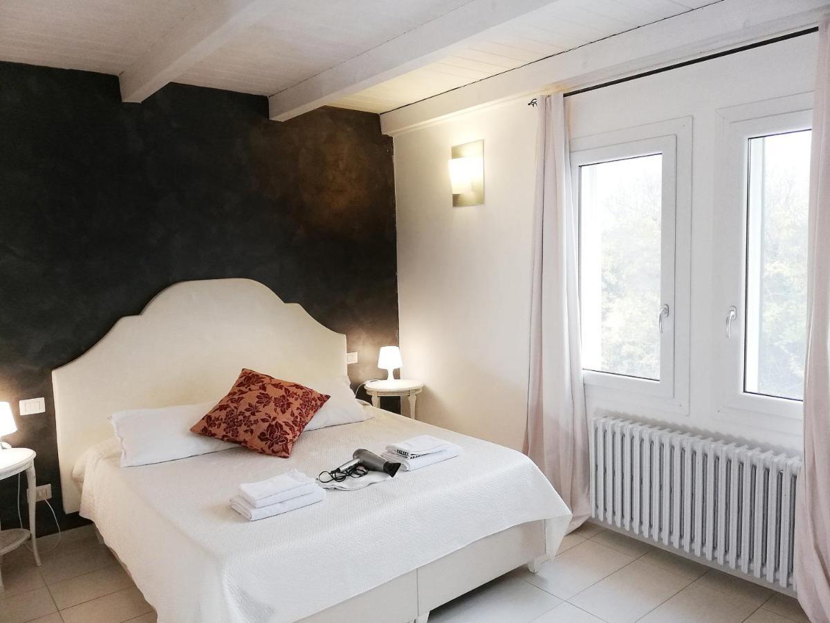 Locanda Divinis Cerea Eksteriør billede